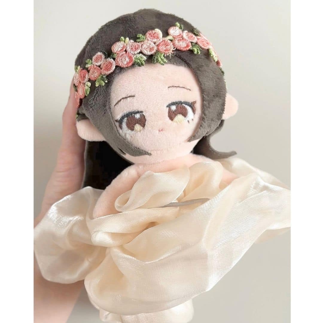 ふんわりボリューミーなシュシュをぬい服に